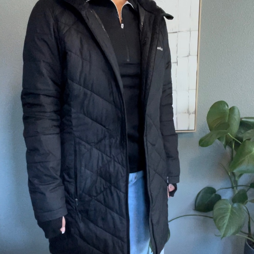 Columbia Womens heavily long hooded jacket